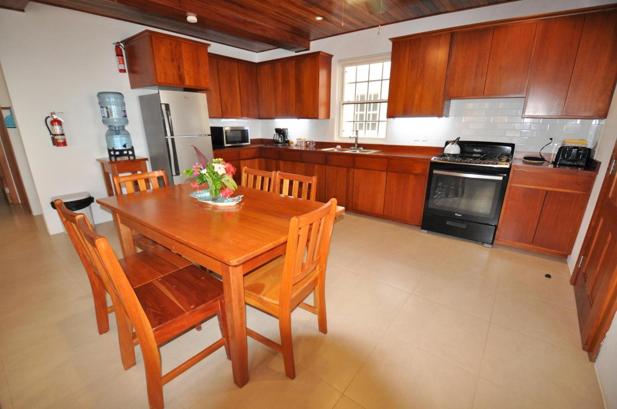 Villa Velento Oceanfront #2 Cayo Caulker Exterior foto